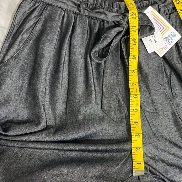 NWT LuLaRoe Dianne Pants Gray Wide Leg Tie Waist Size M - Picture 10 of 12